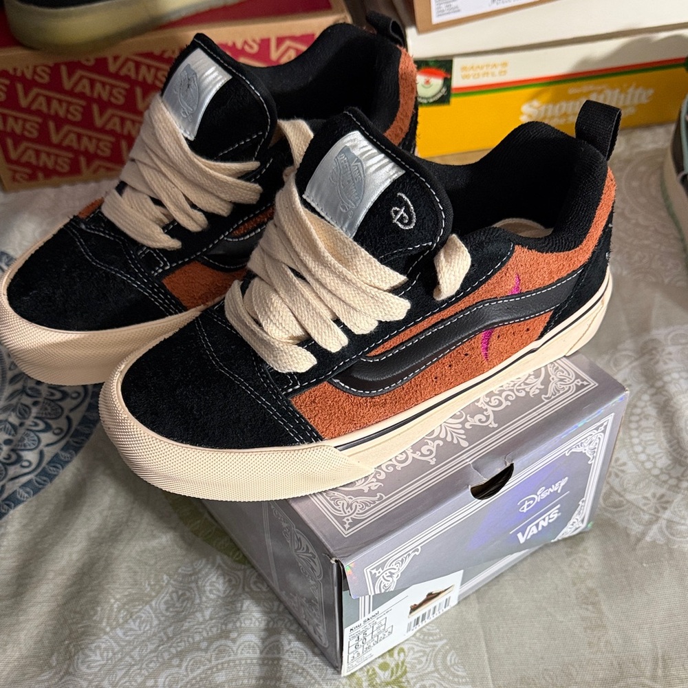 Vans Knu Skool SCAR